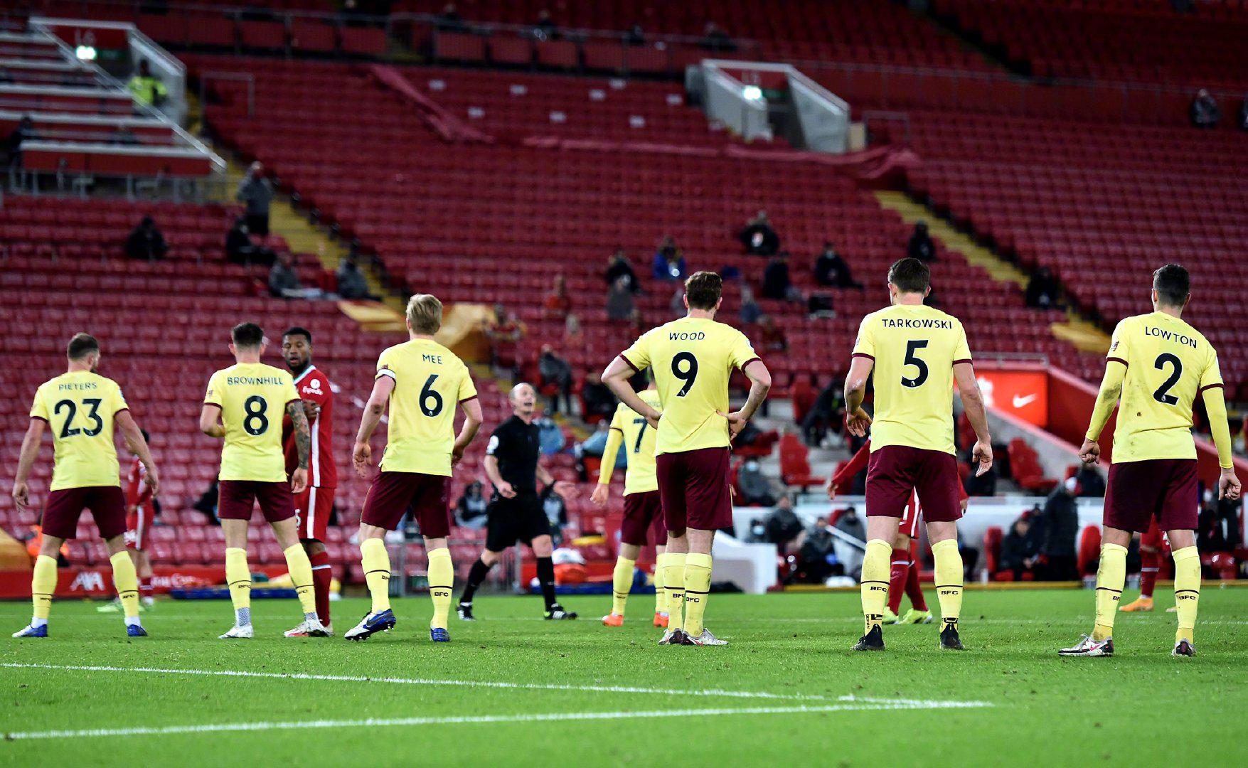 引进中场新 引进中场新